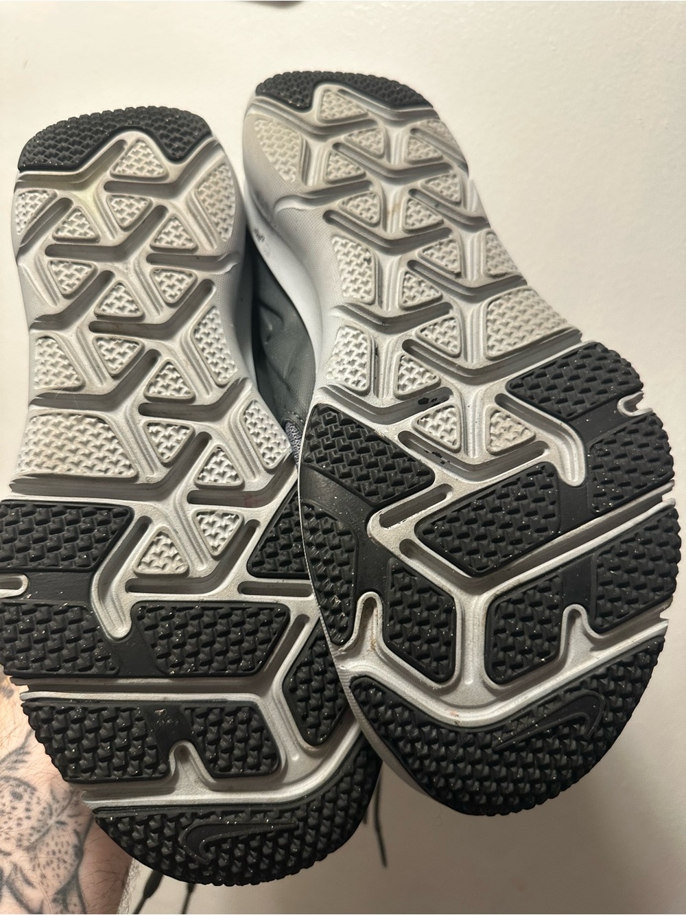 Nike Flex Control TR4 Training Shoes Men’s Size 9 Gray Black Athletic Sneakers - Picture 5 of 8